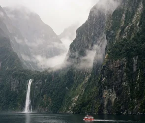 New Zealand Travel Guide